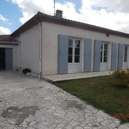Gite Le Penten Villeréal Екстериор снимка