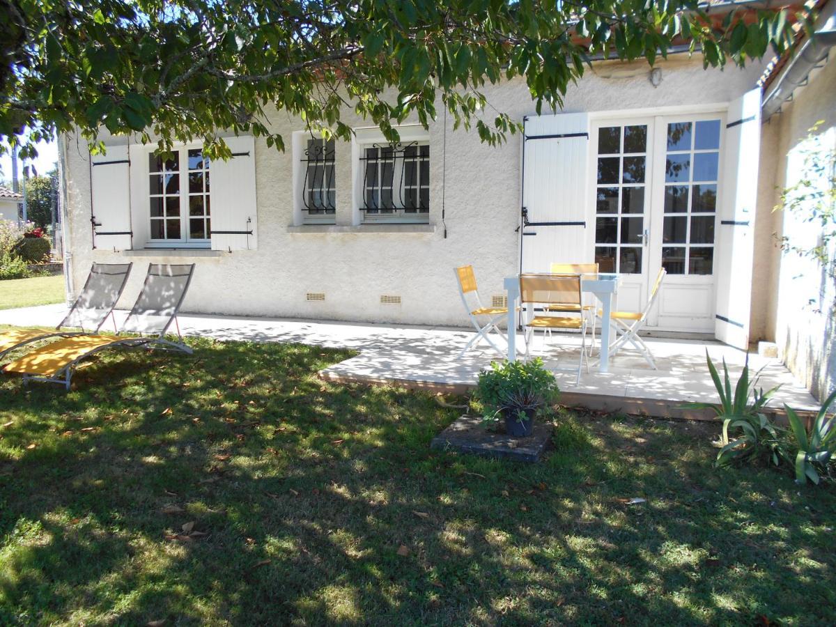 Gite Le Penten Villeréal Екстериор снимка